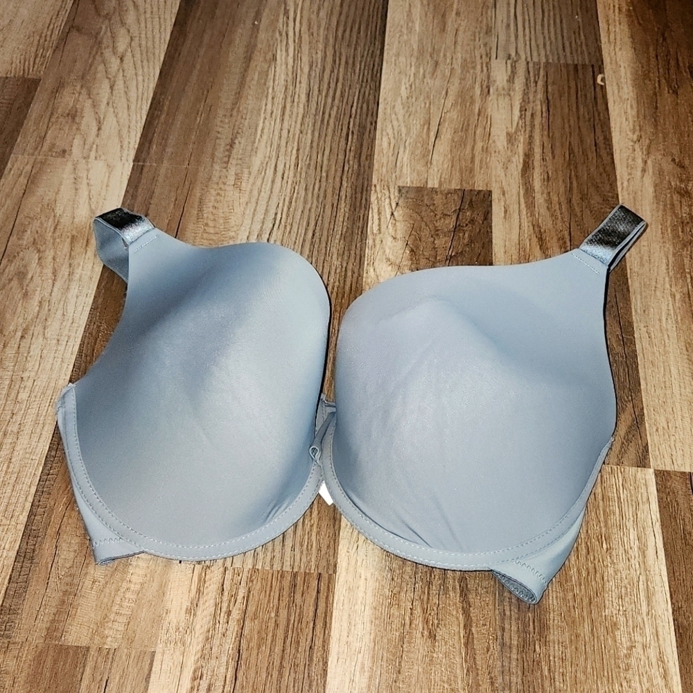 SWEET Treasures Bra 38DDD Gray Excellent Condition